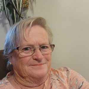 Meet your Posher, Carol